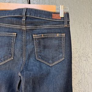 Paige skyline straight jeans womens 25 EUC